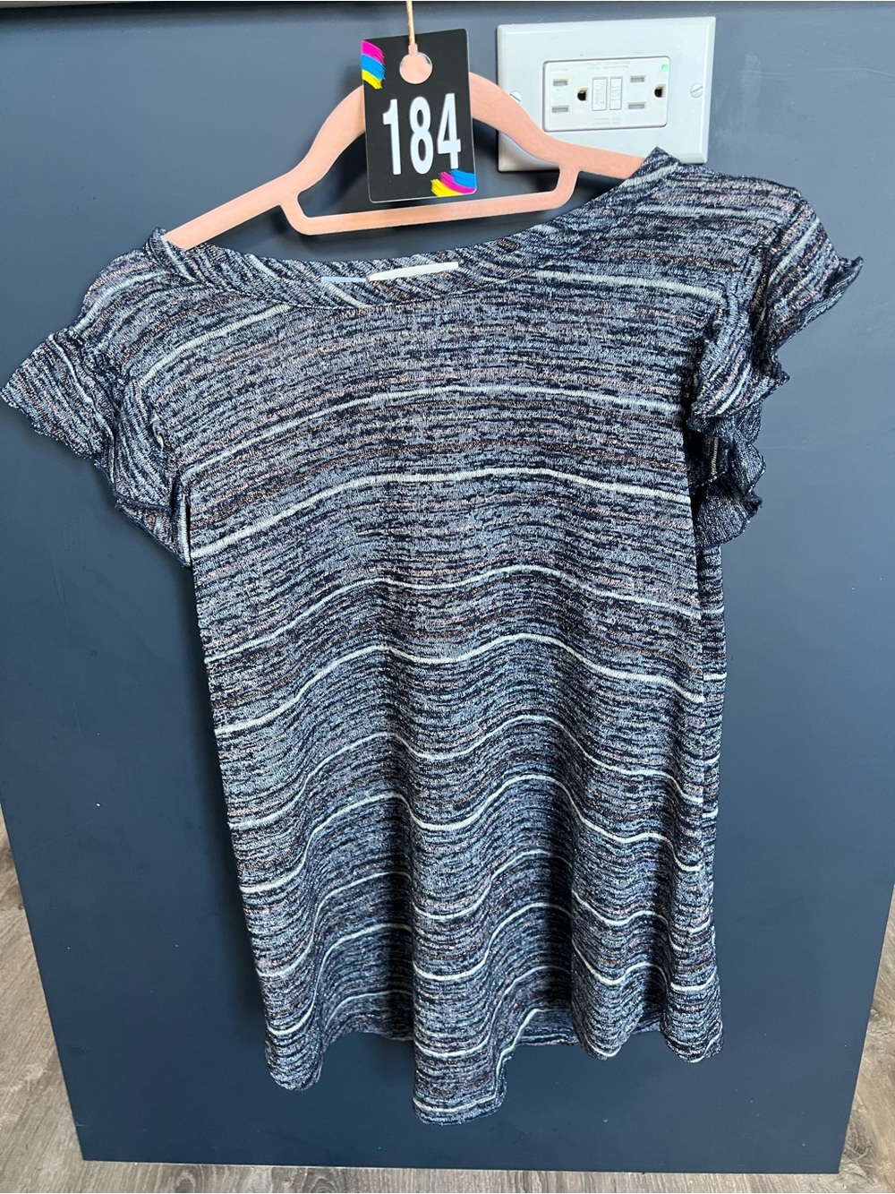 Shimmery Ruffled Top (NWOT) 🍒 Blue Multi, Size Small